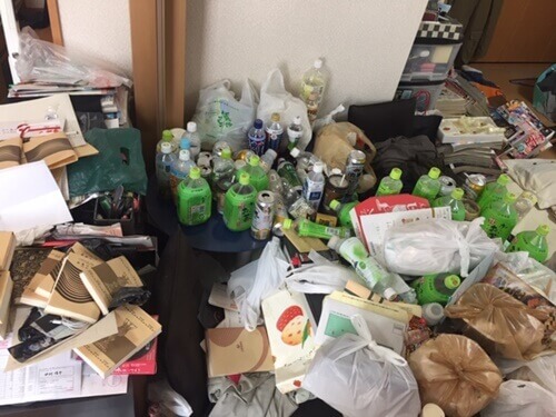引っ越し出来ない原因のゴミ屋敷・不用品片付け　大阪の専門業者トリプルエス